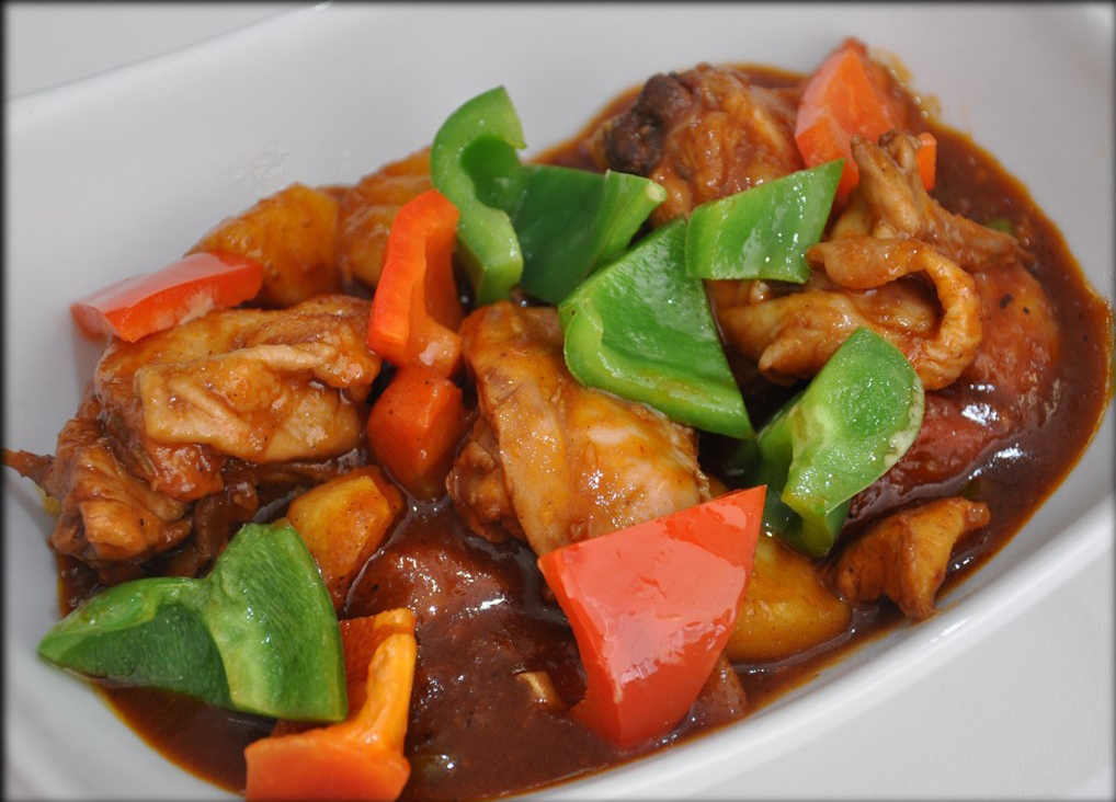 Chicken Afritada (Party Tray)